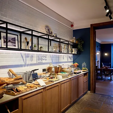 La Malle Poste 3* Rochefort